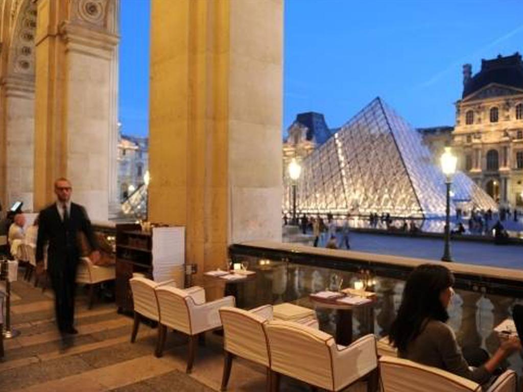 Villa Du Louvre Paris Room photo